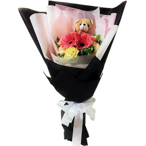 (06) Charming bouquet