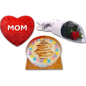 (000001) Cake with heart shape pillow and red rose
