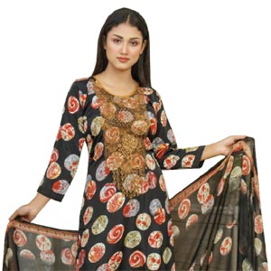 (07) Silk Salwar Kamiz 